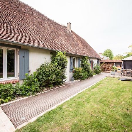 Le Clos Du Puits Maslives Luaran gambar